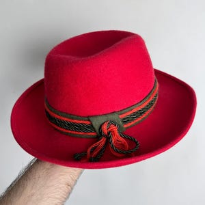 Tyrol Felt Hat, Red Oktoberfest Hat, Austrian Wool Fedora, Traditional Trachten Hat, German Bavarian Folk Hat, Alpen Dirndl Trilby Hat