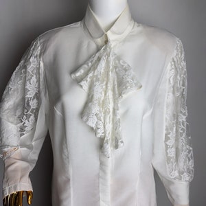 80s Floral Lace Blouse, Jabot Collar Victorian Blouse, Romantic Elegant Lace Top, Austrian Puff Sleeve Blouse, White Viscose Dirndl Blouse