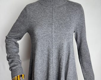 Pure Cashmere Soft Knit Sweater, 100% Cashmere Turtleneck Pullover Jumper, Minimalist Classic Womens Knitwear, Gray Long Sleeve Sweater, S