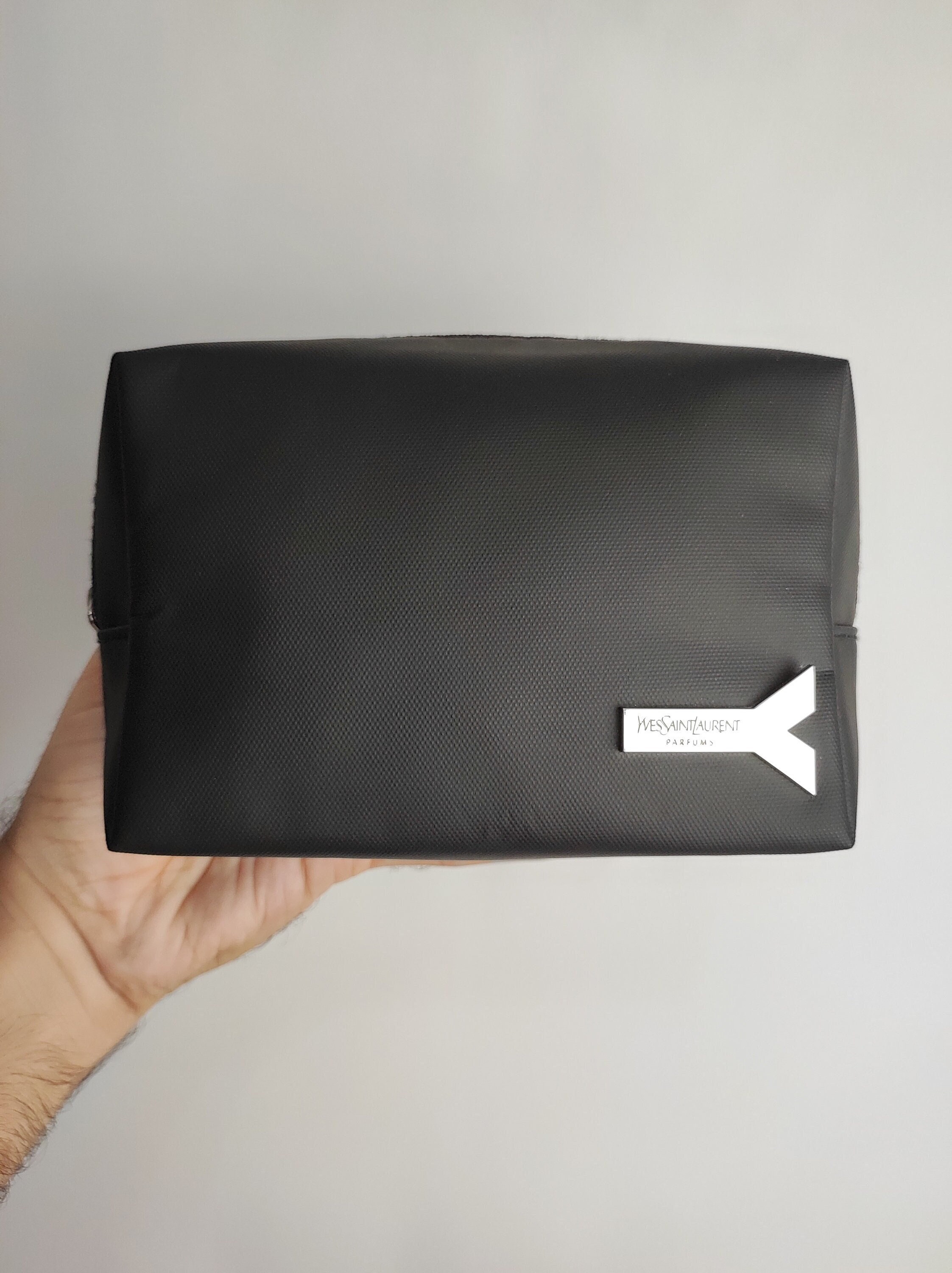 yves saint laurent pleated pouch gold faux leather m 2140g