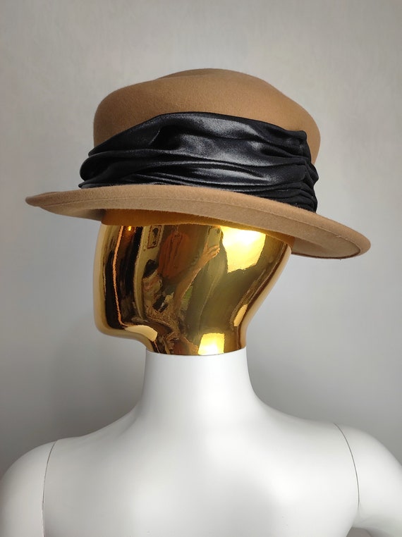 80s Ladies Wool Hat, Italian Felt Hat, Womens Cam… - image 7