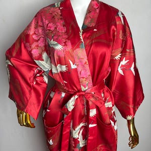 90s Crane Print Kimono, Traditional Japanese Robe, Floral Tie Belt Kimono, Red Silky Lingerie Robe, Women Satin Loungewear, Made In Japan, L