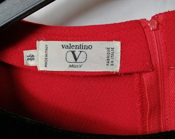 Robe Valentino Boutique Années 80 - Manches Longues, Rouge, Poches Avant, Taille L, Vintage En Très Bon état