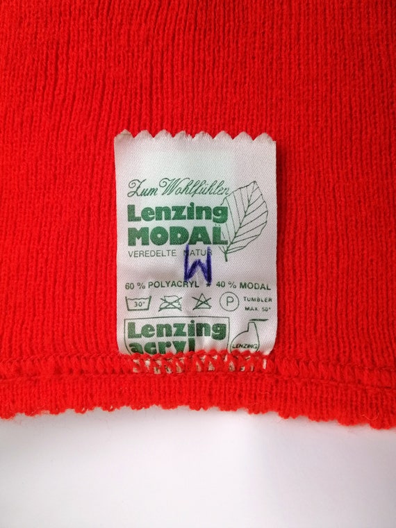 Dirndl Sleeveless Cardigan, 80s Austrian Red Knit… - image 4