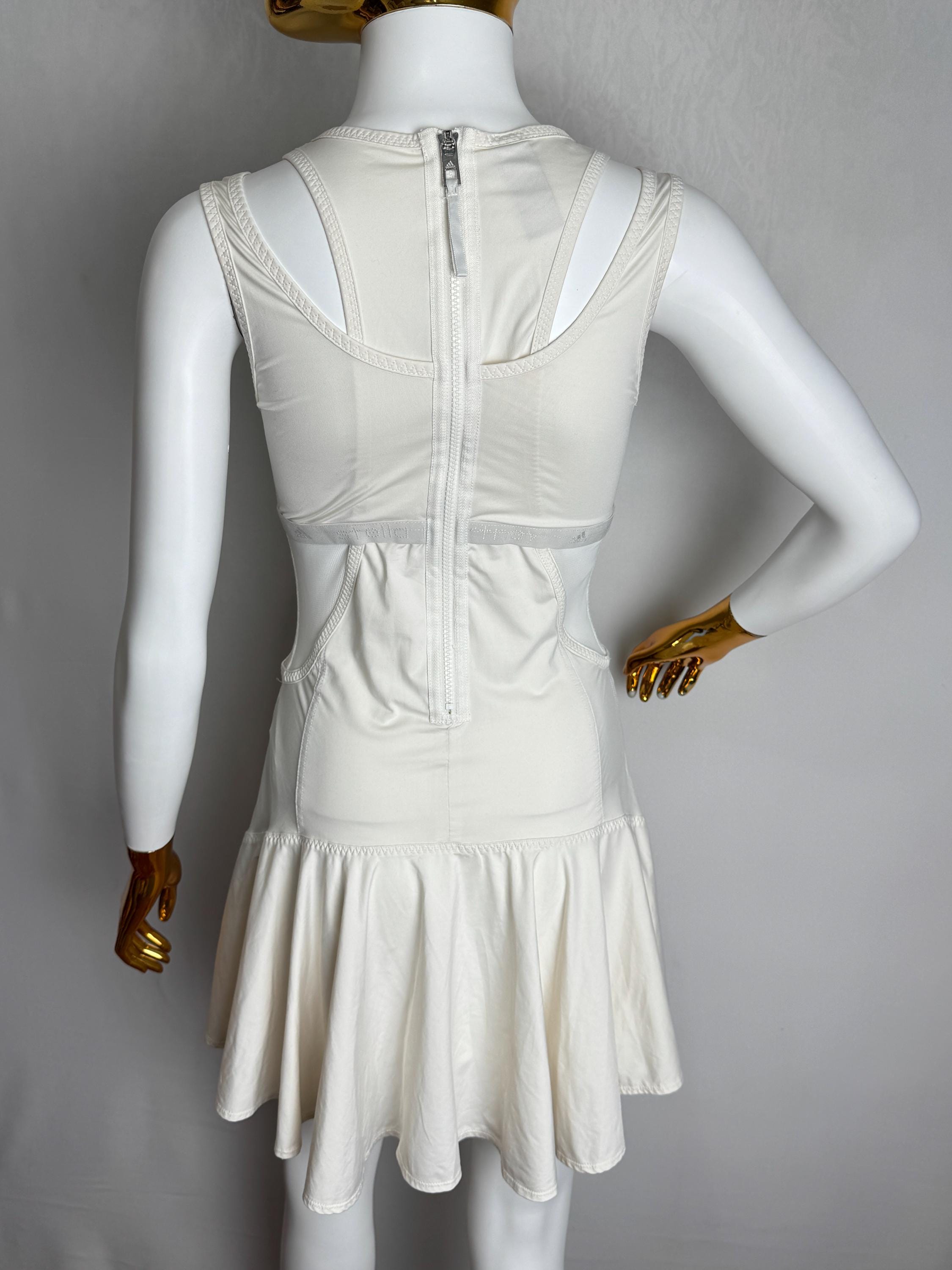 ADIDAS by STELLA McCARTNEY テニスミニドレス、ホワイトノースリーブ