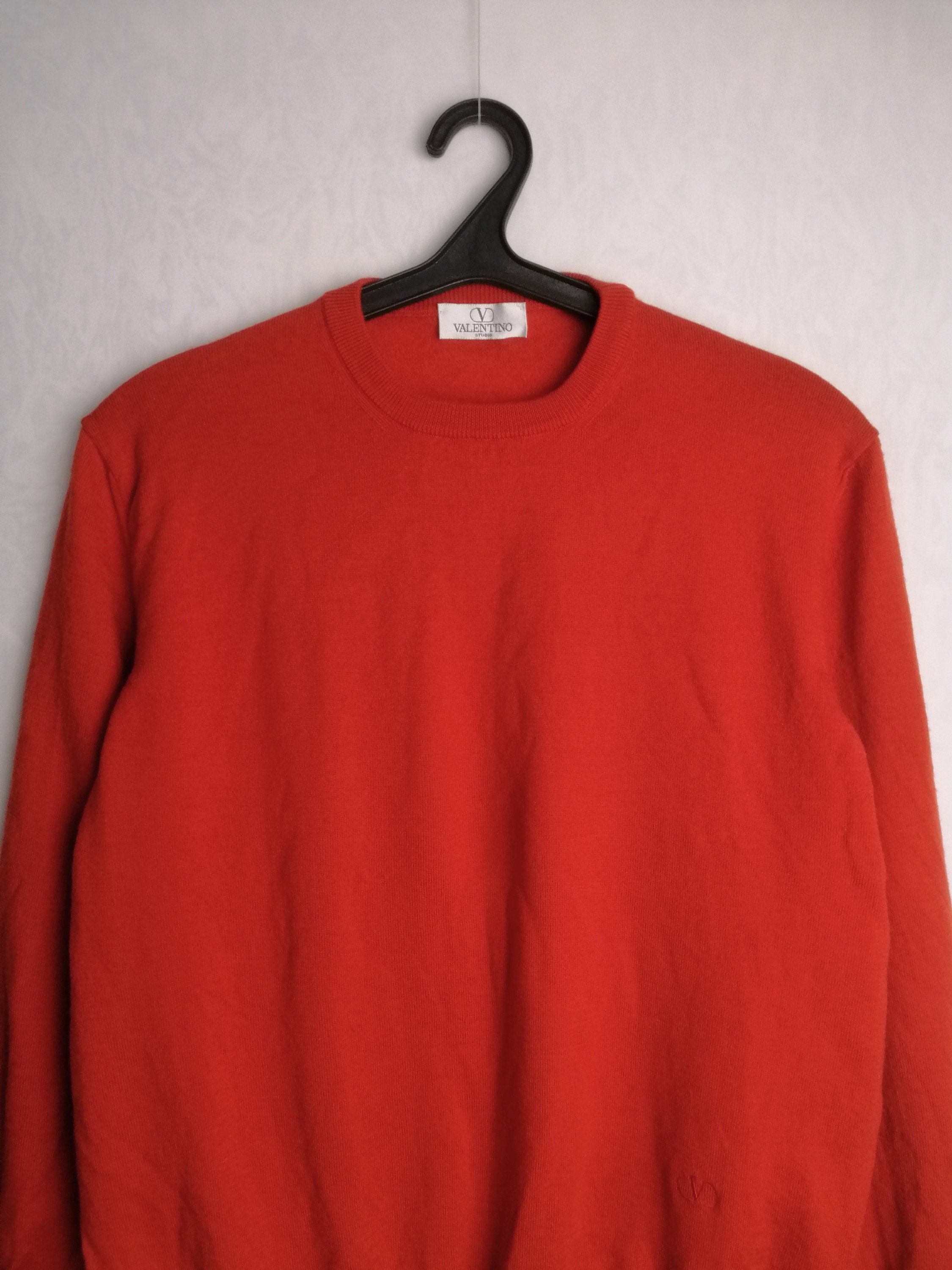 RED VALENTINO ニット Valentino: Red Wool 'Chez Valentino' & Panther Embroidery Sweater