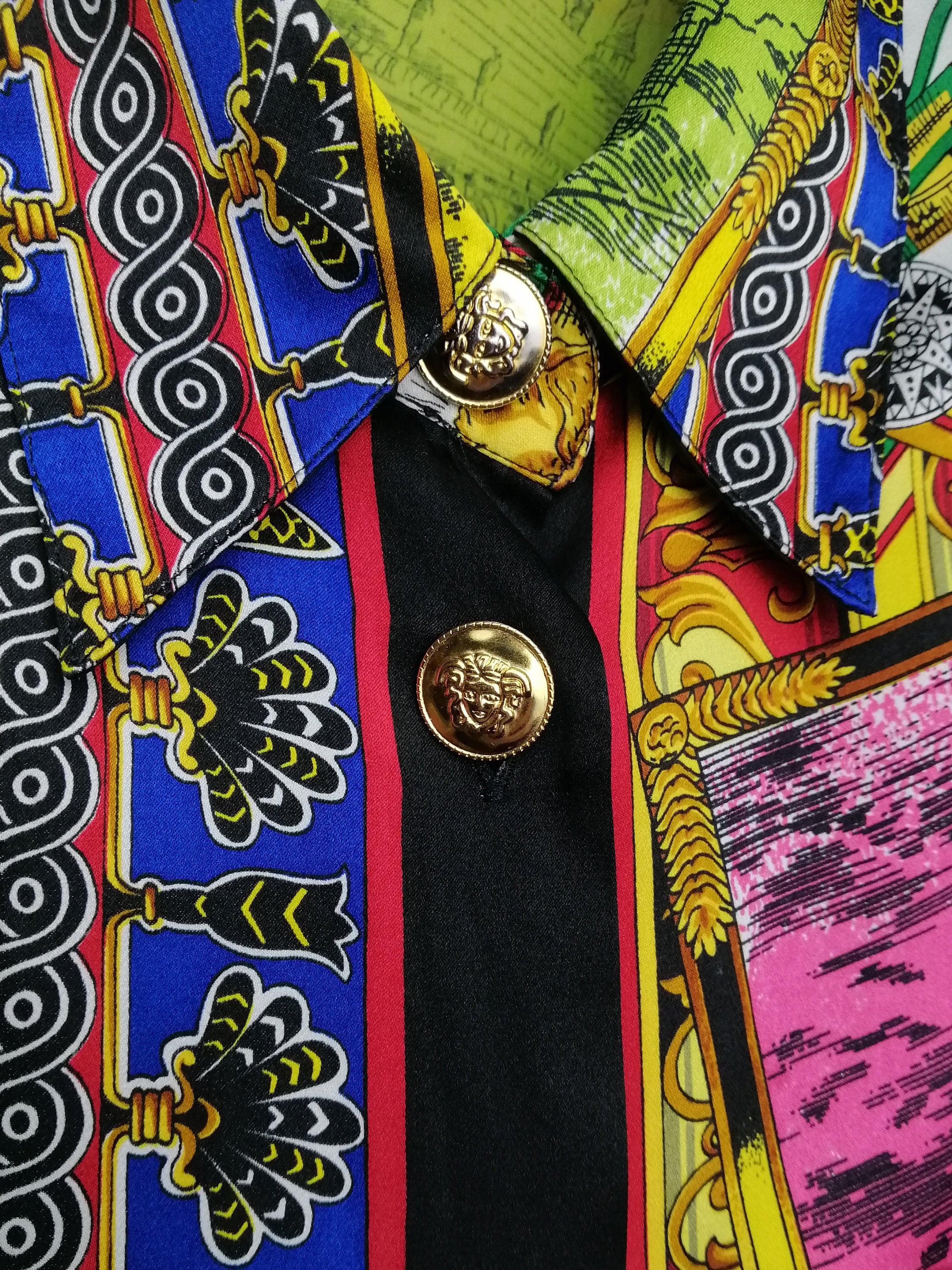【希少】Gianni Versace ヴィンテージ シルク プルオーバーブラウス 希少】Gianni Versace ヴィンテージ シルク プルオーバー