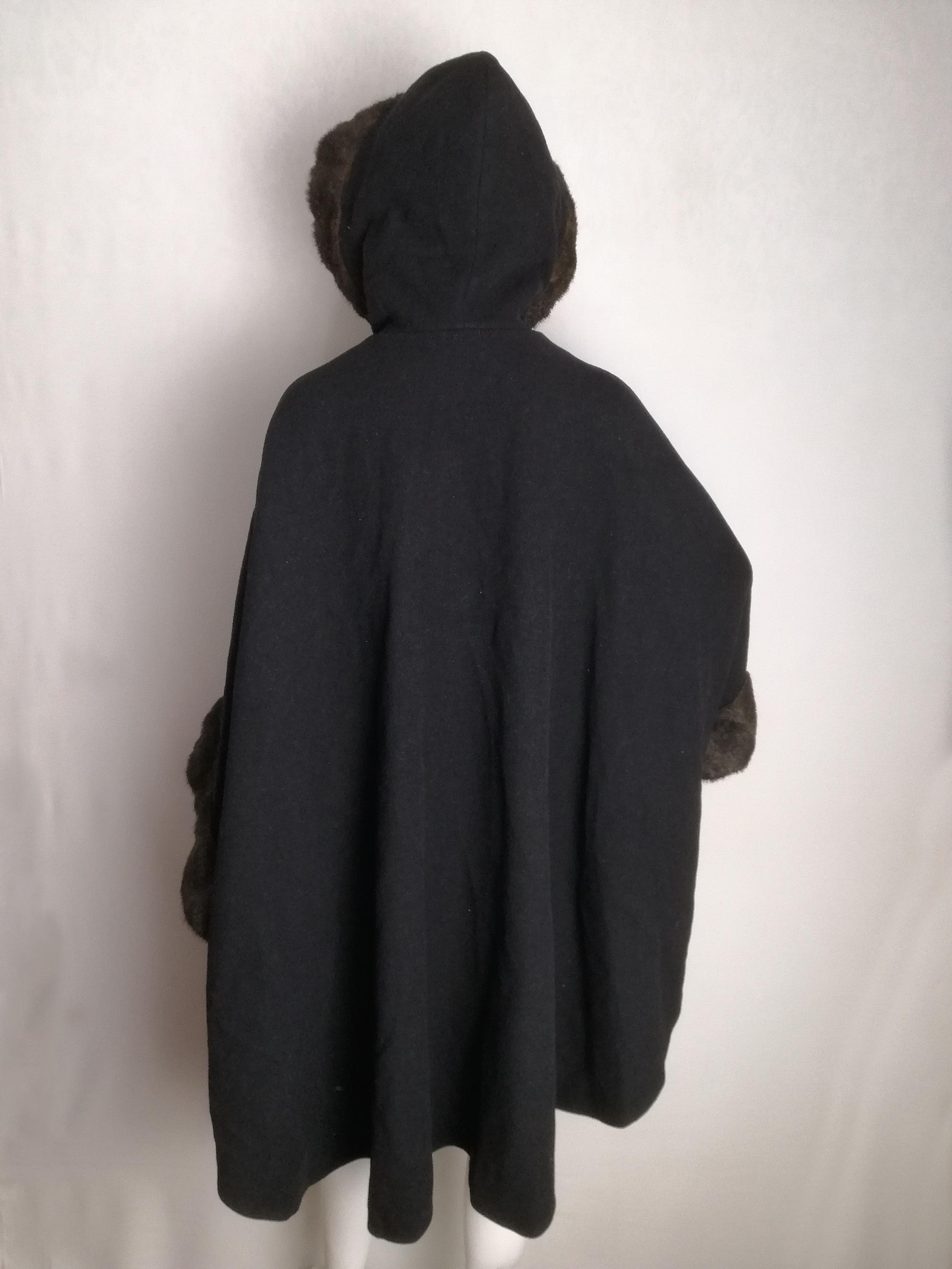 Austrian Loden Wool Cape, 80s Womens Trachten Coat