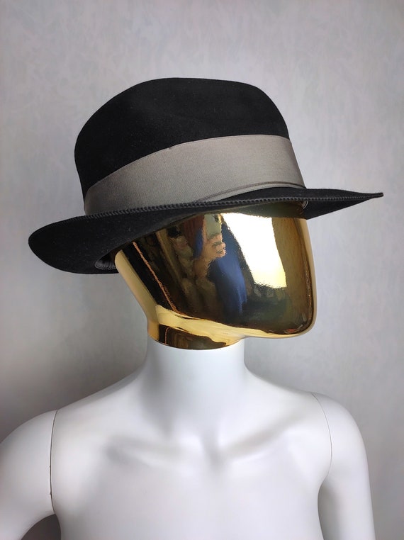 BORSALINO Vintage Fedora Hat, 60s Made in Italy Hat, Black Wool Felt Hat, Classic Gentleman Dandy Hat, Mens Retro Trilby Hat, Size 56 - Etsy BORSALINO Vintage Fedora Hat, 60s Made in Italy Hat, Black Wool Felt Hat, Classic Gentleman Dandy Hat, Mens Retro Trilby Hat, Size 56 - Etsy