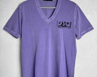 DSQUARED2 Vintage Mens T-Shirt, Designer Big Logo Shirt, Cotton V-Neck Tee, Purple Short Sleeve Summer Tshirt, Y2K Streetwear Graphic Top, S