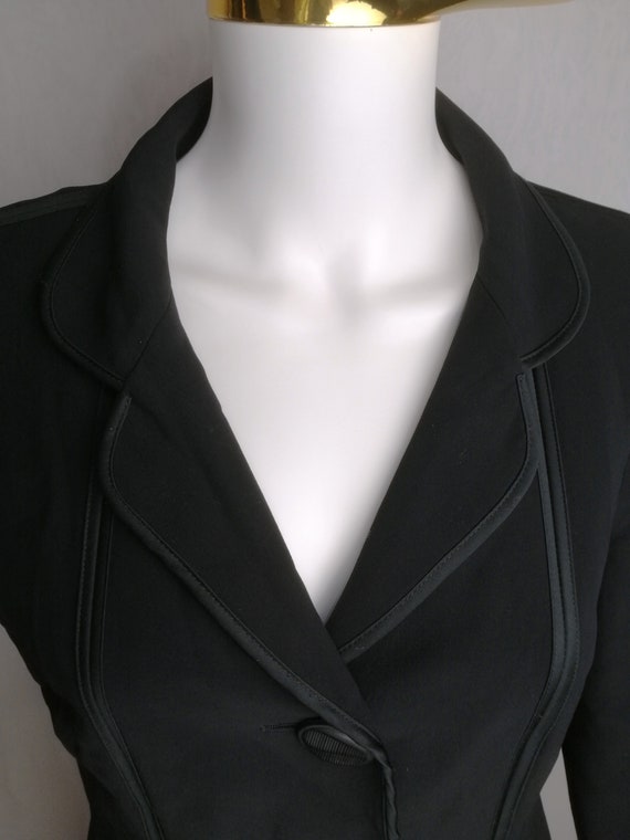 MAX MARA Wool Blend Jacket, Elegant Black Blazer,… - image 10