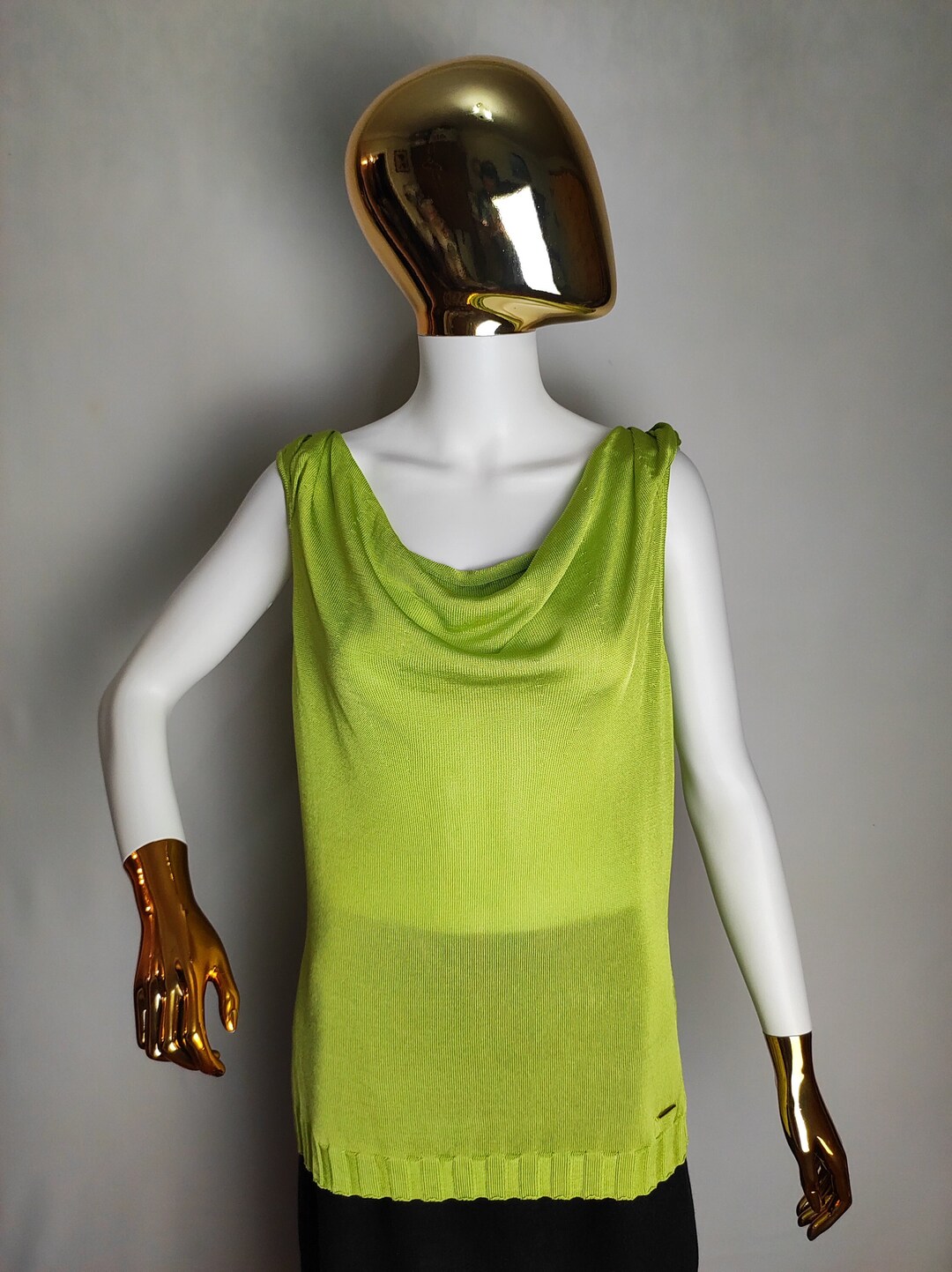 ESCADA   タンクトップ ESCADA Cowl Neck Top, Apple Green Sleeveless Top, Y2K