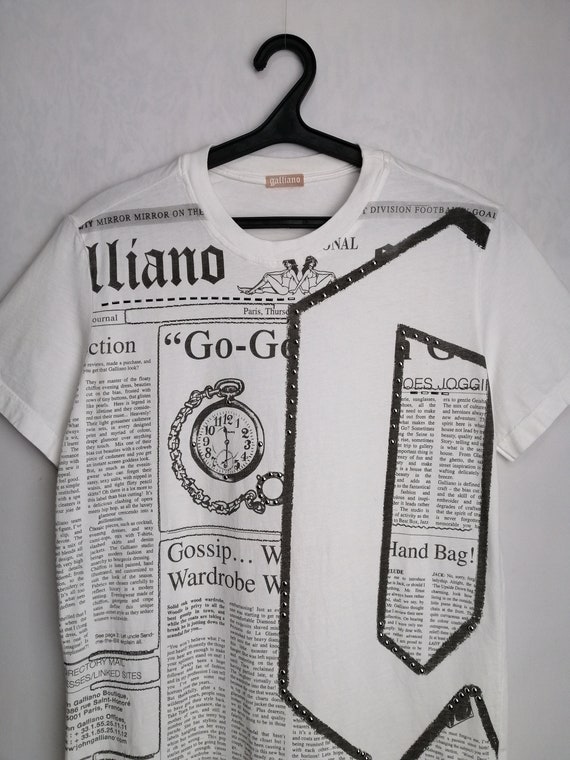JOHN GALLIANO Gazette Vintage T-shirt, 2000s News… - image 7