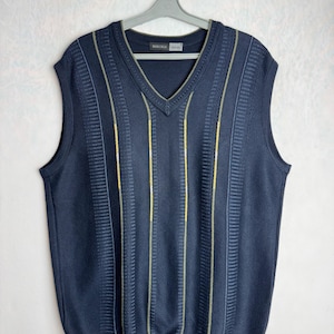 Vintage Mens Cotton Vest, 90s Oversized Unisex Vest, Grandpa Sleeveless Sweater, Geometric Pattern Vest, Oldschool Striped V-Neck Sweater, L