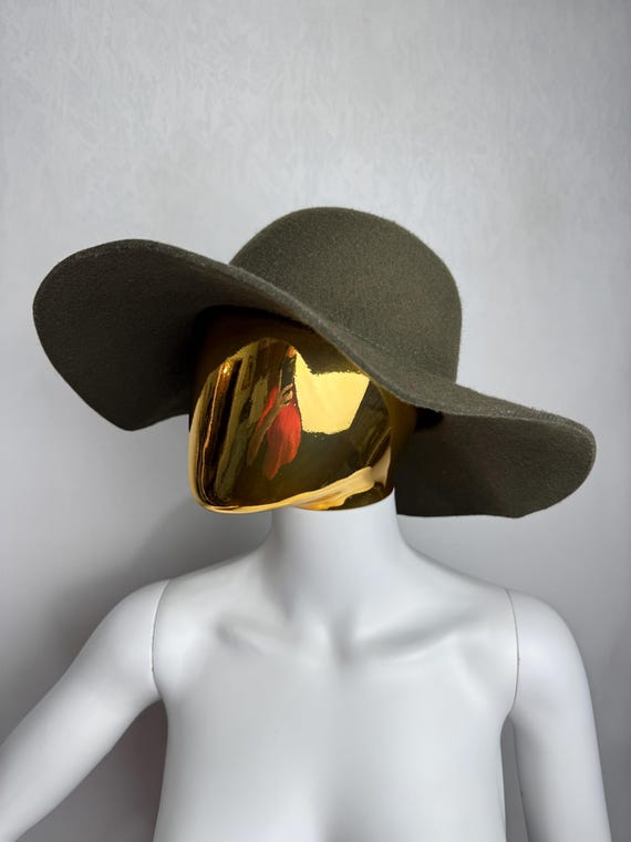 卸売ブルーホワイトコードフェルトハットバイエルンコスチュームウール