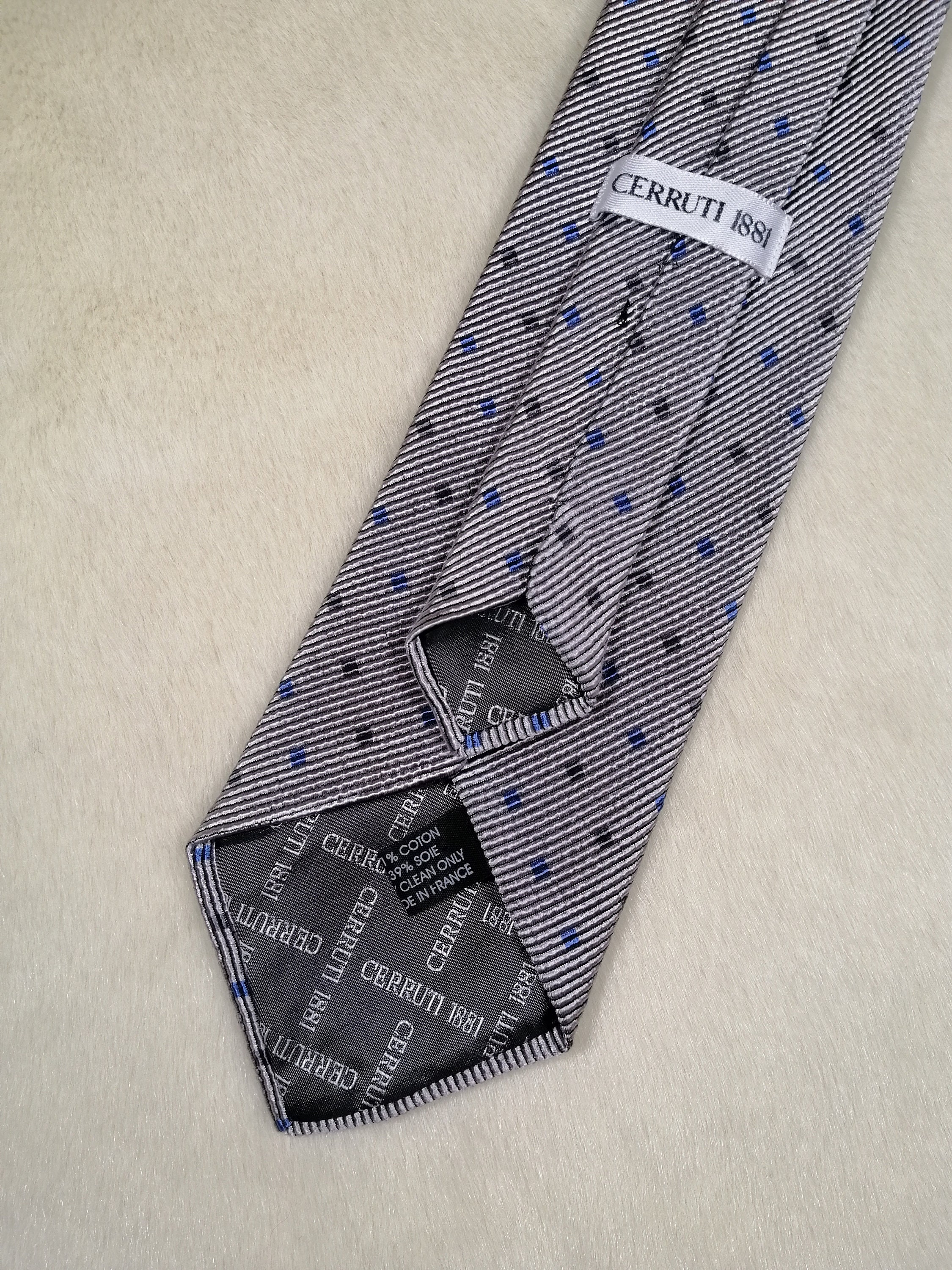 CERRUTI Vintage Mens Silk Neck Tie Silver Gray Geometric Print - Etsy