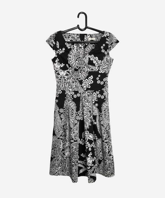 black and white summer cutwork organic cotton midi dress Farm Rio Black And White Summer Cutwork Organic Cotton Midi Dress is  available for purchase on au PAY Market - Imported Goods Online Store  Co.Ltd. | au PAY Market