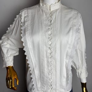 80er Jahre BOGNER Dirndl Bluse, Weißes Baumwoll Trachten Top, Österreichische Dirndl Bluse, Puffärmel Bluse, Oktoberfest Tiroler Hemd, Deutsches Bavaria Bluse mit Öse
