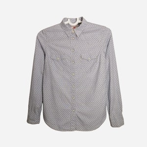 LEVIS Vintage Womens Western Shirt 90s Button Up Long Sleeve Light Blue With Small Heart Print Size XS