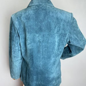 90-tals dammockajacka, skifferblå äkta läderkavaj, minimalistisk westernkappa, klassisk retro höstjacka, tidlösa mockaytterkläder, M L bild 3