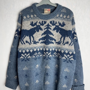 Nordic Wool Sweater, 80s Mens Scandinavian Sweater, Deer Pattern Wool Jumper, Norwegian Snowflake Ski Sweater, Warm Winter Knitwear, Size L