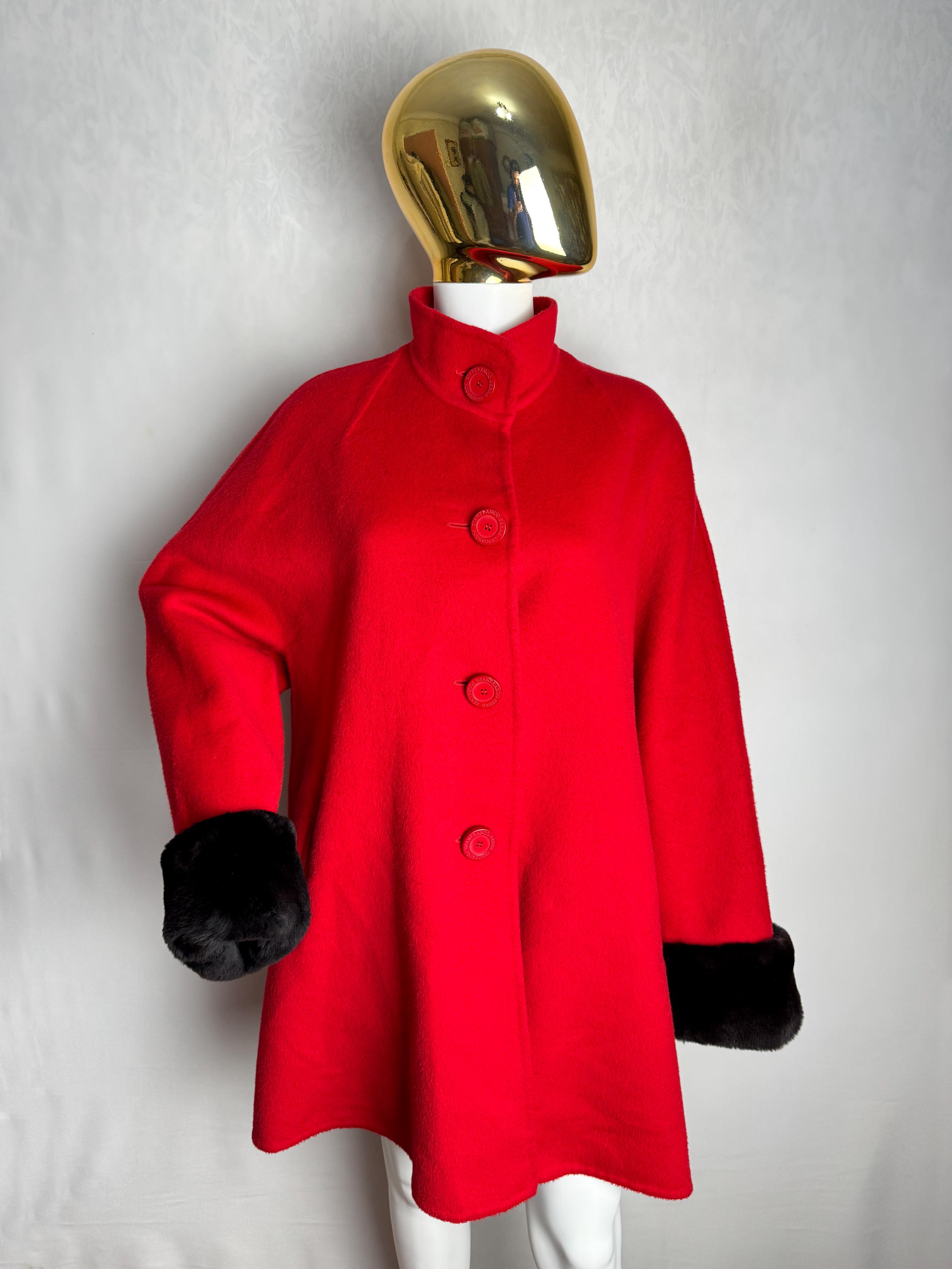 ジャケット・アウター 80s GIANFRANCO FERRE Real Fur Wool Coat GIANFRANCO FERRE Fourrures Red Wool Coat, 80s Luxury Couture