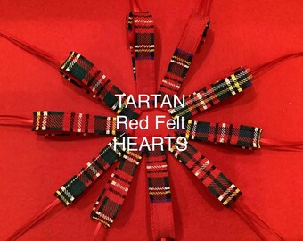 Handgemaakt hart van wollen tartan: verstelbaar hangend lint