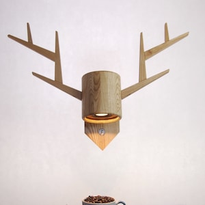 Wood sconce deer, wooden wall lighting, wood lamp deer, deer antlers lighting, sconces raindeer wood, wood wall lighting, sconces deer light