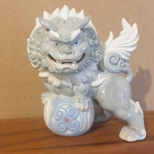 Yoshimi K Foo dog image 6