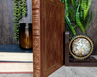 Levantarse y volver a casa – Primera edición de 1978, libro encuadernado en cuero