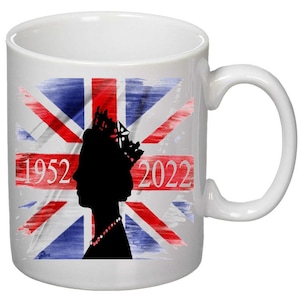Queens Platinum Jubilee Mug 2022 Tea Coffee 70 Years Celebration