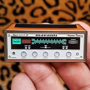 Limited marantz 2215B Stereo Receiver Enamel Pin