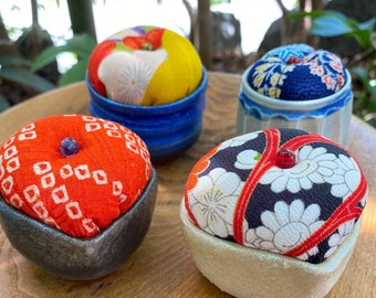 Mashiko Pottery Pincushion with Kimono Fabric Insert - Handcrafted Sewing Accessory, Four Patterns Available, Japnanese pottery, small gift