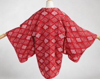 Haori Jacket | Red Silk Vintage Kimono | Shibori | Open Front Cardigan-191C
