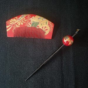 Japanese Hair Comb & Kanzashi Set | Red Wood Floral Hairpin | Gosho-Guruma Design | Traditional Kimono Accessory | Geisha Style Gift