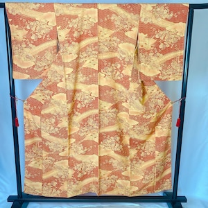 Vintage Komon Silk Kimono: Seigaiha Waves, Chrysanthemum Scenic Motif