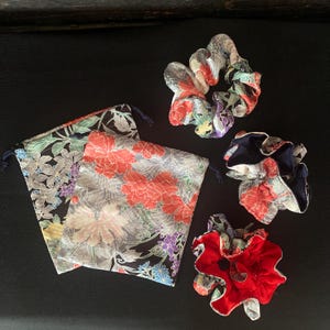Bolsa de kimono con cordón y coletero, bolsita de tela vintage, bolsa de seda, bolsa sanitaria, bolsa con piedras preciosas, bolsa para tarjetas, pequeño obsequio, estampado floral