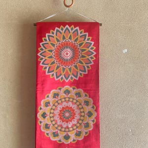 Vintage Maru Obi Wall Hanging Red Gold Hōsōge Chrysanthemum Table Runner Japan, W32cmxL408cm, W12&quot;xL160&quot;
