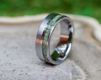 Peridot Tungsten Ring – Handmade Green Gemstone Wedding Band for Men or Women – August Birthstone Ring – 8mm Custom Promise Ring