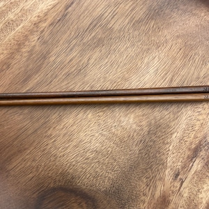 Holzgravierte Essstäbchen, personalisierte Essstäbchen, Essstäbchen, Geschenk für Sushi-Liebhaber
