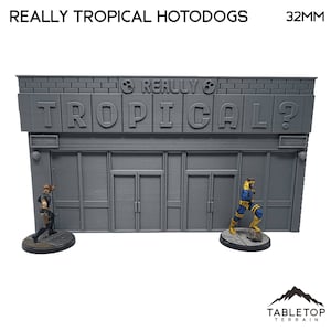 Puede incluir: Una fachada de edificio impresa en 3D de color gris con un letrero que dice "Really Tropical?" y una tienda con dos juegos de puertas dobles. El edificio tiene 32 mm de altura.