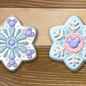 Snowflakes Cookie Cutters 2-Piece Set, Mouse Ears Snowflakes Clay and Fondant Cutters