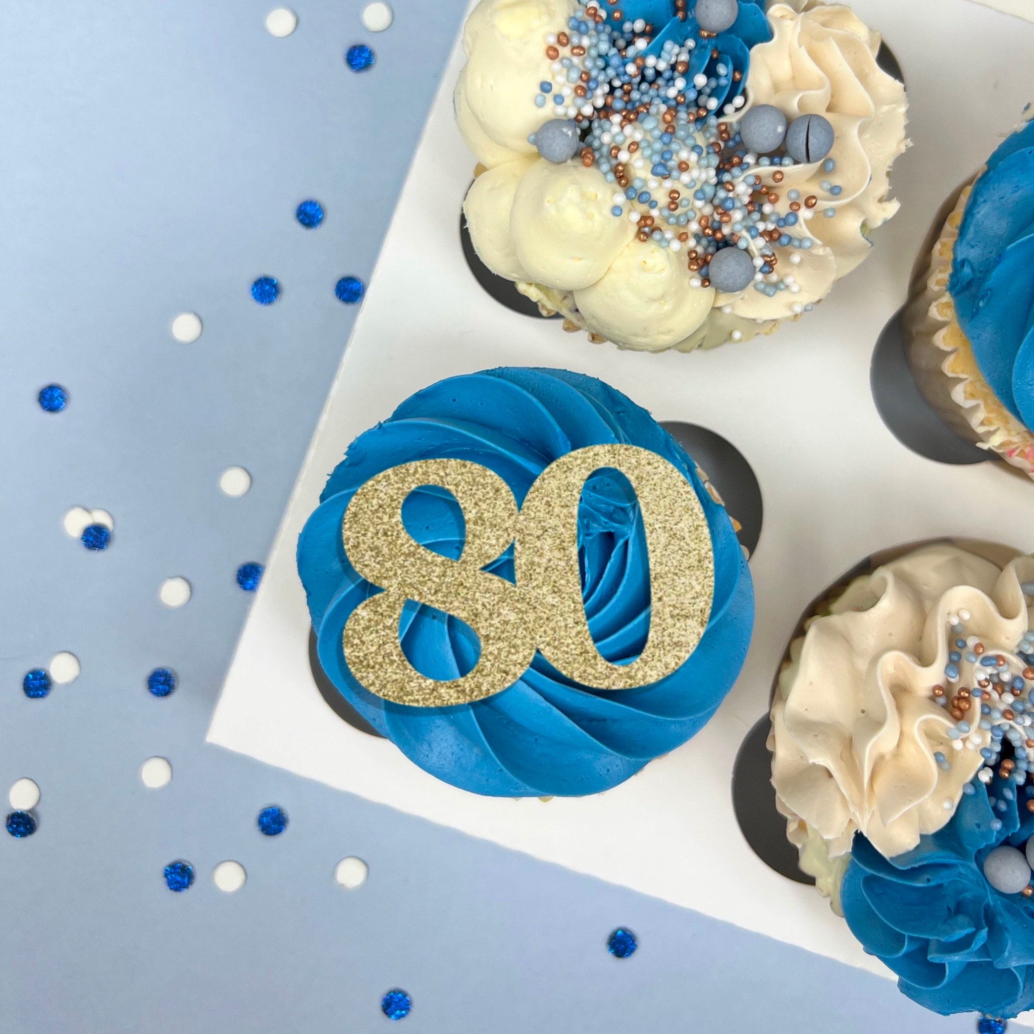 Cupcake-Topper Zum 80. Geburtstag – 24 Stück, Motiv „Star 80 Hello Eighty Vintage 1945“, Lebensmittelechter Zahnstocher