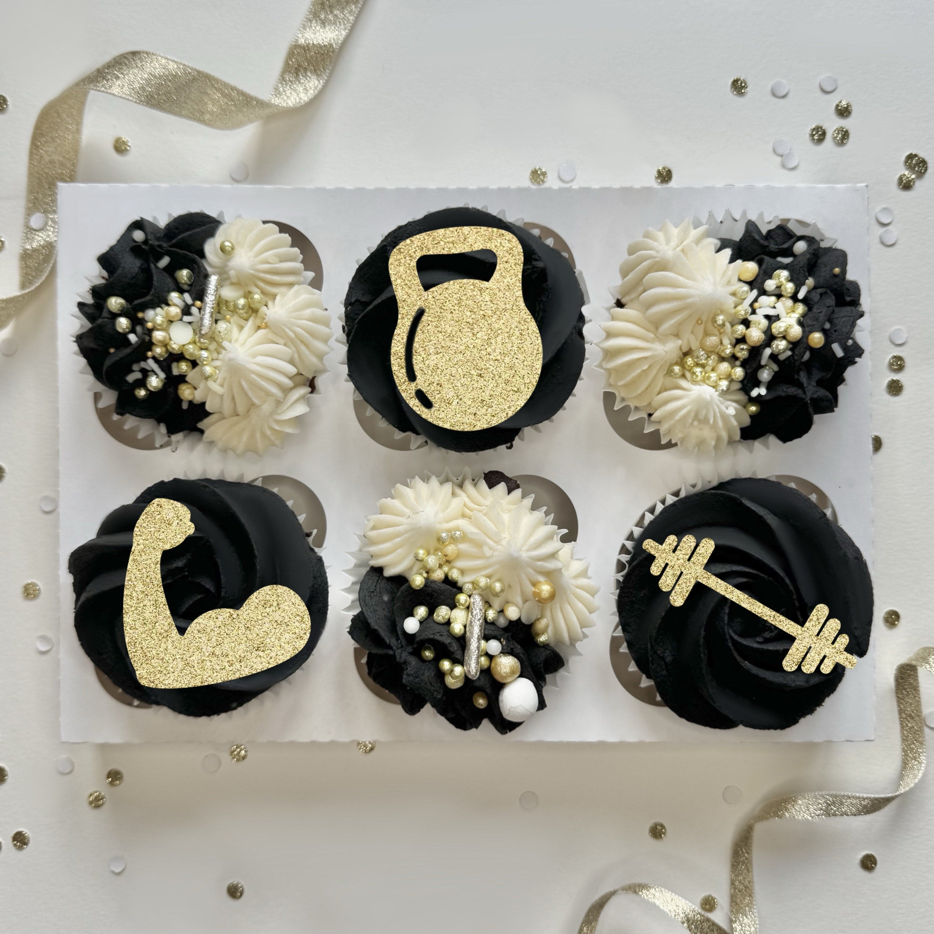 Whaline Cupcake-Förmchen Happy Retirement – 36 Stück, Schwarz/gold, Für Renten-Partys, 22,9 X 5,1 Cm
