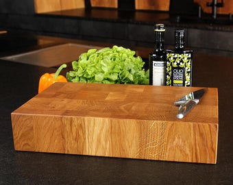 End-grain oak chopping block – solid cutting block, 10 cm thick