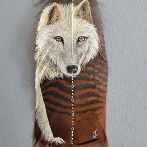 Wolf en vos geestveren, verenkunst, geschilderde veren, dierentotems