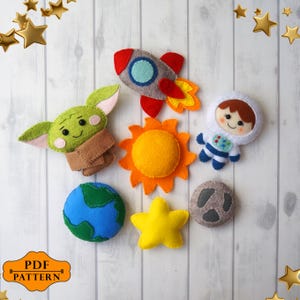 Felt space patterns ornament, Felt outer space, DIY patterns, Sun felt pattern, Astronaut ornament, Alien felt ornament, Spaceship, Moon