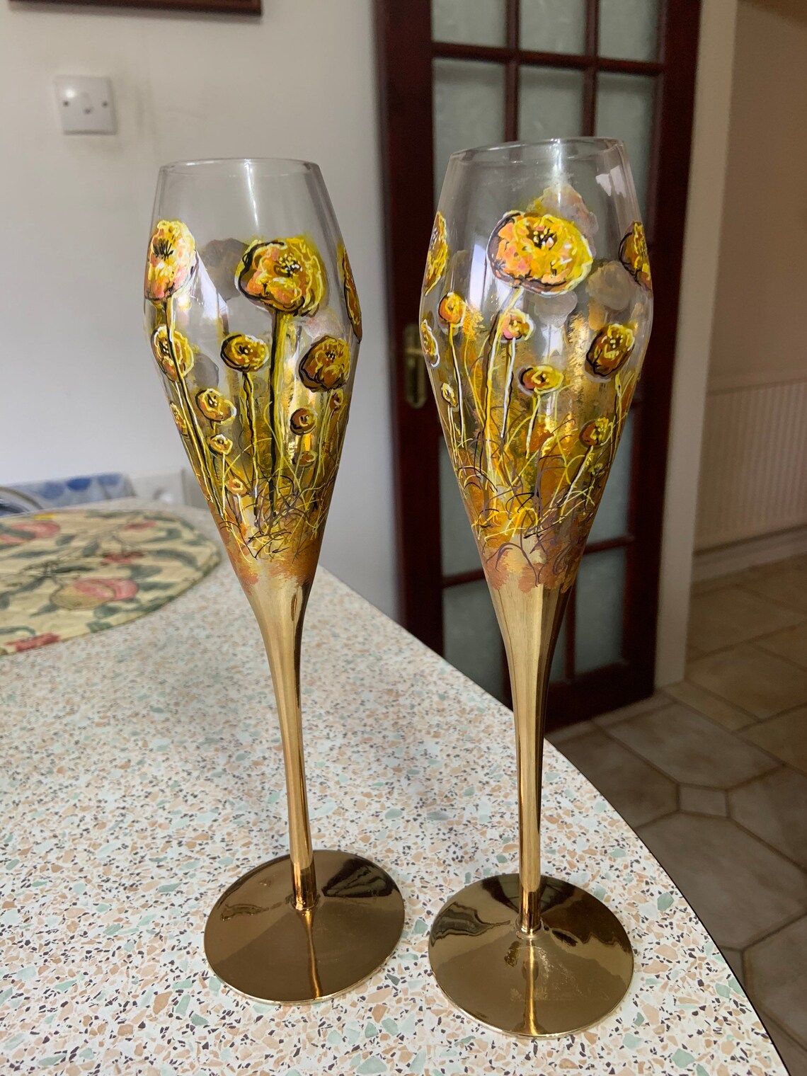 Une paire de flûtes à champagne peintes et cuites à la main Etsy