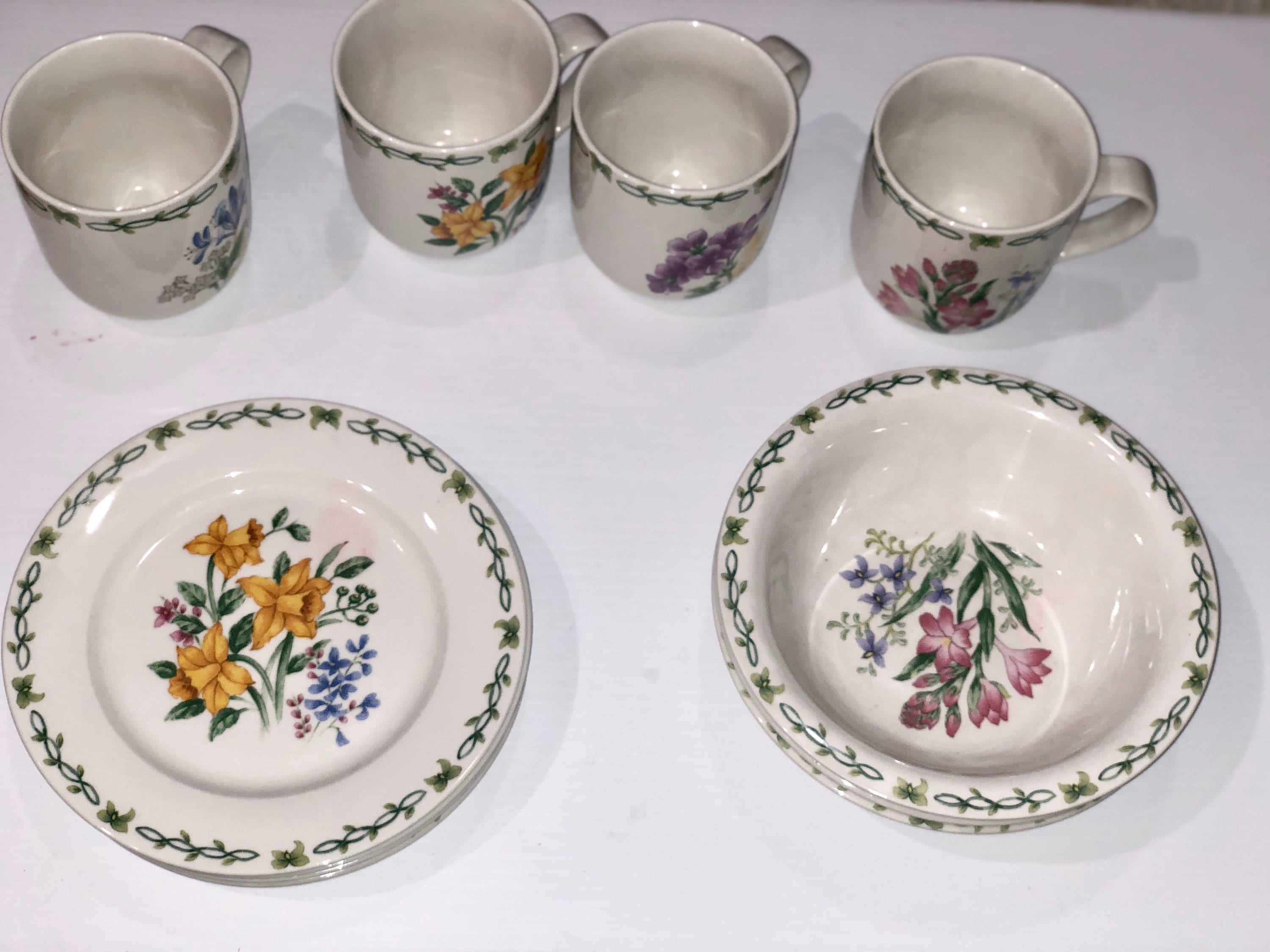 Vintage Thomson Pottery FLORAL GARDEN Dinner 11 piece set Etsy