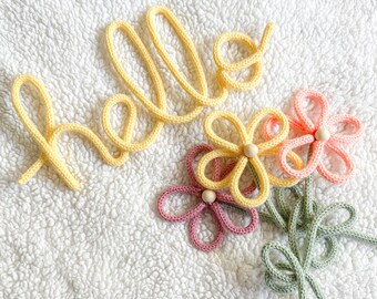 hello - Knitted Wire Word Sign / Word
